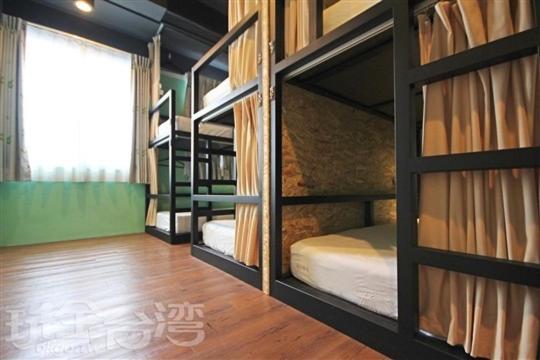 Tourist Bunny Hostel Tamsui Luaran gambar